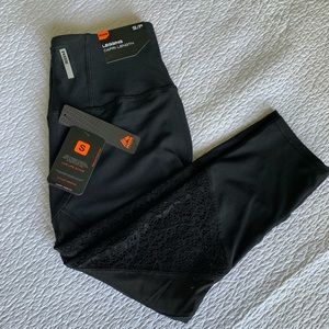 NWT RBX Lace and mesh capri workout leggings. SM
